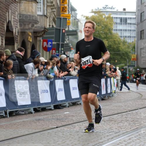 05.10.2025 - 20. swb-Marathon Bremen Strokosch-Dieckow http://msf.ph/oto/9243960 05.10.2025 12:45:12 Ziel 1155, 1334 meine-sportfotos.de