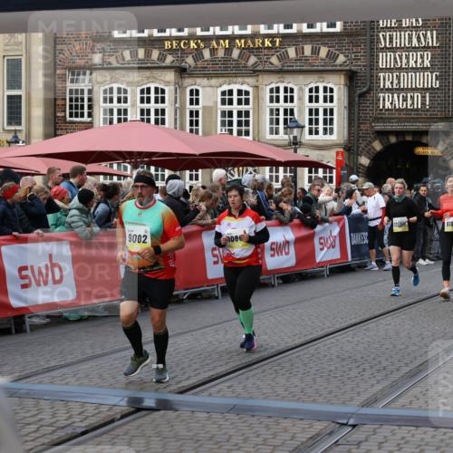 05.10.2025 - 20. swb-Marathon Bremen Yannick Fuchs http://msf.ph/oto/9244198 05.10.2025 11:09:36 Ziel 9002, 9185, 9493, 9649, 9945, 10074, 10214, 10419, 10865, 11037, 11218, 11447, 11614 meine-sportfotos.de