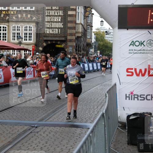 05.10.2025 - 20. swb-Marathon Bremen Yannick Fuchs http://msf.ph/oto/9244345 05.10.2025 11:09:37 Ziel 9002, 9185, 9493, 9649, 9945, 10074, 10214, 10419, 10865, 11037, 11218, 11447, 11614 meine-sportfotos.de