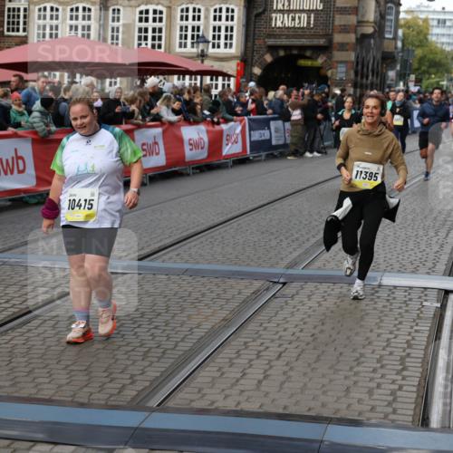 05.10.2025 - 20. swb-Marathon Bremen Yannick Fuchs http://msf.ph/oto/9244347 05.10.2025 11:11:11 Ziel 9664, 9948, 10415, 11257, 11395, 11560 meine-sportfotos.de