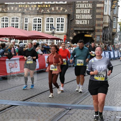 05.10.2025 - 20. swb-Marathon Bremen Yannick Fuchs http://msf.ph/oto/9244407 05.10.2025 11:09:38 Ziel 9002, 9185, 9493, 9649, 9945, 10074, 10214, 10419, 10865, 11037, 11218, 11447, 11526, 11614 meine-sportfotos.de