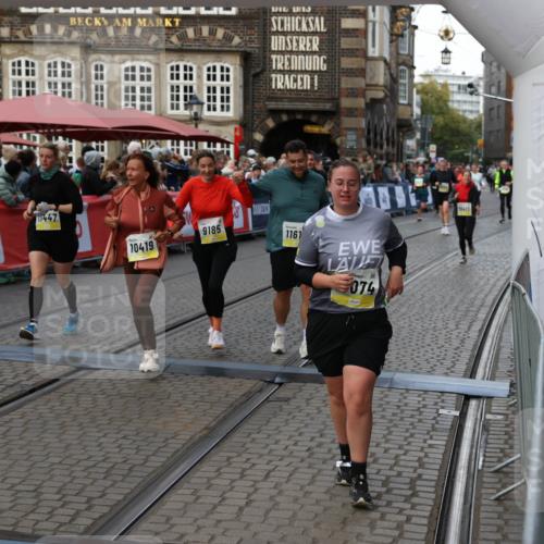 05.10.2025 - 20. swb-Marathon Bremen Yannick Fuchs http://msf.ph/oto/9244451 05.10.2025 11:09:39 Ziel 9002, 9185, 9493, 9649, 9945, 10074, 10214, 10417, 10419, 10865, 11037, 11447, 11526, 11614 meine-sportfotos.de