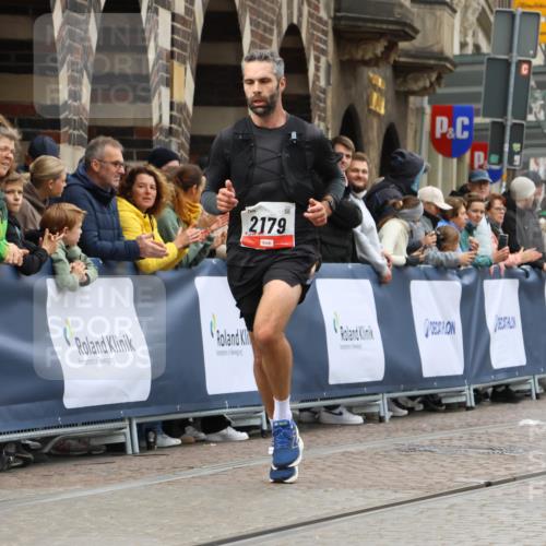 05.10.2025 - 20. swb-Marathon Bremen Strokosch-Dieckow http://msf.ph/oto/9244458 05.10.2025 12:45:55 Ziel 2179 meine-sportfotos.de