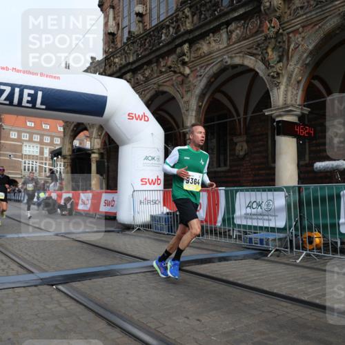 05.10.2025 - 20. swb-Marathon Bremen Yannick Fuchs http://msf.ph/oto/9244793 05.10.2025 10:42:20 Ziel 8187, 9364, 9504, 10838, 11217, 11422 meine-sportfotos.de