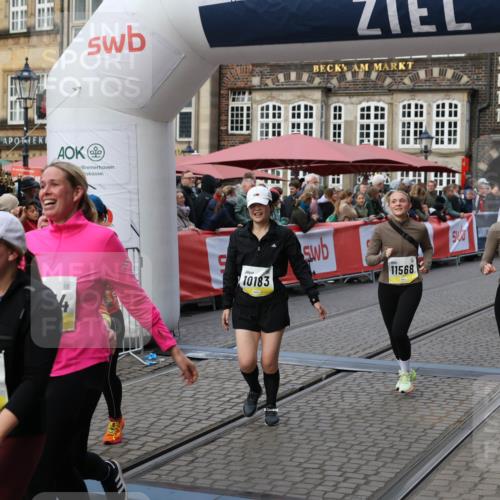05.10.2025 - 20. swb-Marathon Bremen Yannick Fuchs http://msf.ph/oto/9244911 05.10.2025 11:11:25 Ziel 9011, 9264, 9273, 9386, 9479, 9836, 9837, 10183, 10614, 11158, 11568, 11578, 11580 meine-sportfotos.de