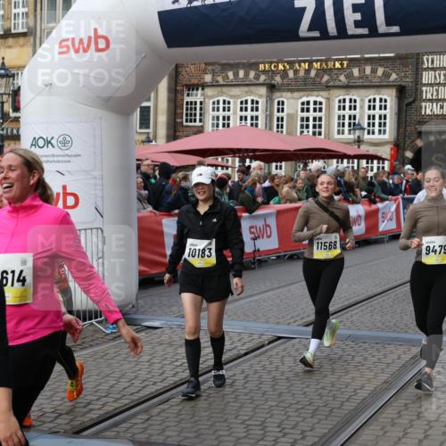 05.10.2025 - 20. swb-Marathon Bremen Yannick Fuchs http://msf.ph/oto/9244933 05.10.2025 11:11:25 Ziel 9011, 9264, 9273, 9386, 9479, 9836, 9837, 10183, 10614, 11158, 11568, 11578, 11580 meine-sportfotos.de