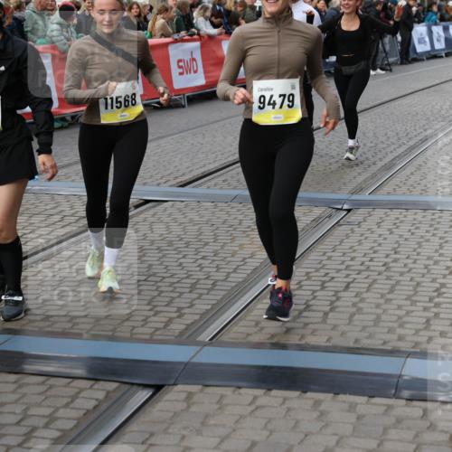 05.10.2025 - 20. swb-Marathon Bremen Yannick Fuchs http://msf.ph/oto/9244942 05.10.2025 11:11:25 Ziel 9011, 9264, 9273, 9386, 9479, 9836, 9837, 10183, 10614, 11158, 11568, 11578, 11580 meine-sportfotos.de
