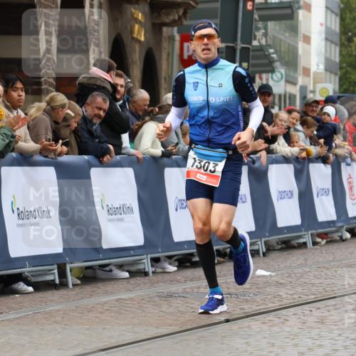 05.10.2025 - 20. swb-Marathon Bremen Strokosch-Dieckow http://msf.ph/oto/9244978 05.10.2025 12:46:16 Ziel 1303 meine-sportfotos.de