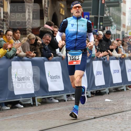 05.10.2025 - 20. swb-Marathon Bremen Strokosch-Dieckow http://msf.ph/oto/9245083 05.10.2025 12:46:17 Ziel 1303 meine-sportfotos.de