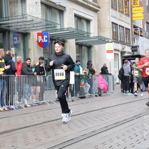05.10.2025 - 20. swb-Marathon Bremen Strokosch-Dieckow http://msf.ph/oto/9245091 05.10.2025 10:50:21 Ziel 7733, 9230, 9251, 9267, 9277, 9299, 9337, 9578, 9658, 9715, 9742, 9832, 9888, 9966, 9969, 9975, 9986, 10043, 10199, 10224, 10251, 10279, 10479, 10689, 11062, 11220, 11344, 11451, 11466, 11543, 11660, 11661, 7733, 9230, 9251, 9267, 9277, 9299, 9337, 9578, 9658, 9715, 9742, 9832, 9888, 9966, 9969, 9975, 9986, 10043, 10199, 10224, 10251, 11062, 11344, 11466, 11660 meine-sportfotos.de