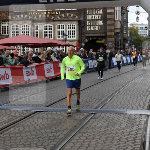 05.10.2025 - 20. swb-Marathon Bremen Yannick Fuchs http://msf.ph/oto/9245118 05.10.2025 11:11:34 Ziel 11083 meine-sportfotos.de