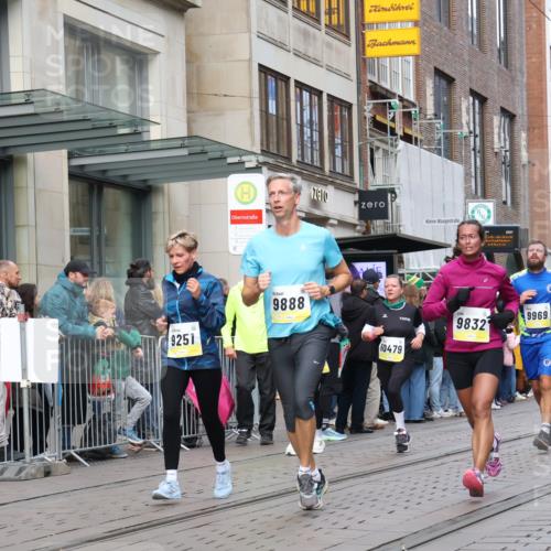 05.10.2025 - 20. swb-Marathon Bremen Strokosch-Dieckow http://msf.ph/oto/9245319 05.10.2025 10:50:29 Ziel 7733, 9199, 9230, 9251, 9277, 9399, 9578, 9630, 9658, 9663, 9715, 9742, 9832, 9888, 9966, 9969, 9975, 10029, 10043, 10224, 10227, 10254, 10279, 10479, 10534, 10689, 10698, 10743, 11061, 11062, 11220, 11311, 11451, 11543, 11661, 7733, 9199, 9230, 9251, 9277, 9399, 9578, 9630, 9658, 9663, 9715, 9742, 9832, 9888, 9966, 9969, 9975, 10029, 10043, 10224, 10227, 11062 meine-sportfotos.de
