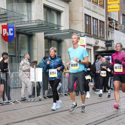 05.10.2025 - 20. swb-Marathon Bremen Strokosch-Dieckow http://msf.ph/oto/9245333 05.10.2025 10:50:30 Ziel 7733, 9199, 9230, 9251, 9277, 9399, 9425, 9578, 9630, 9658, 9663, 9715, 9742, 9832, 9888, 9966, 9969, 9975, 10029, 10043, 10224, 10227, 10254, 10279, 10378, 10479, 10534, 10689, 10698, 10743, 10932, 11061, 11062, 11220, 11311, 11391, 11451, 11543, 11661, 7733, 9199, 9230, 9251, 9277, 9399, 9425, 9578, 9630, 9658, 9663, 9715, 9742, 9832, 9888, 9966, 9969, 9975, 10029, 10043, 10224, 10227, 11062 meine-sportfotos.de