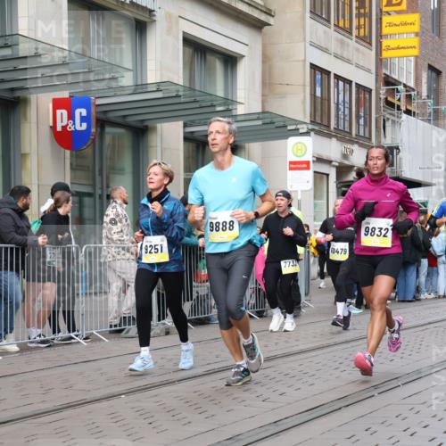 05.10.2025 - 20. swb-Marathon Bremen Strokosch-Dieckow http://msf.ph/oto/9245345 05.10.2025 10:50:30 Ziel 7733, 9199, 9230, 9251, 9277, 9399, 9425, 9578, 9630, 9658, 9663, 9715, 9742, 9832, 9888, 9966, 9969, 9975, 10029, 10043, 10224, 10227, 10254, 10279, 10378, 10479, 10534, 10689, 10698, 10743, 10932, 11061, 11062, 11220, 11311, 11391, 11451, 11543, 11661, 7733, 9199, 9230, 9251, 9277, 9399, 9425, 9578, 9630, 9658, 9663, 9715, 9742, 9832, 9888, 9966, 9969, 9975, 10029, 10043, 10224, 10227, 11062 meine-sportfotos.de