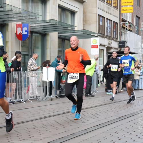 05.10.2025 - 20. swb-Marathon Bremen Strokosch-Dieckow http://msf.ph/oto/9245427 05.10.2025 10:50:33 Ziel 7733, 9199, 9230, 9251, 9277, 9399, 9416, 9425, 9630, 9658, 9663, 9715, 9742, 9832, 9888, 9894, 9966, 9969, 9975, 10029, 10043, 10206, 10224, 10226, 10227, 10254, 10279, 10378, 10479, 10534, 10669, 10689, 10698, 10743, 10932, 11061, 11220, 11279, 11311, 11391, 11451, 11543, 11573, 11661, 7733, 9199, 9230, 9251, 9277, 9399, 9416, 9425, 9630, 9658, 9663, 9715, 9742, 9832, 9888, 9894, 9966, 9969, 9975, 10029, 10043, 10206, 10224, 10226, 10227 meine-sportfotos.de