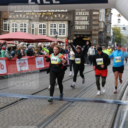 05.10.2025 - 20. swb-Marathon Bremen Yannick Fuchs http://msf.ph/oto/9245567 05.10.2025 11:10:05 Ziel 9288, 9410, 9685, 9760, 9972, 10435, 10448, 10515, 10827, 10860, 10885, 11219, 11381, 11405, 11486, 11634, 11748 meine-sportfotos.de