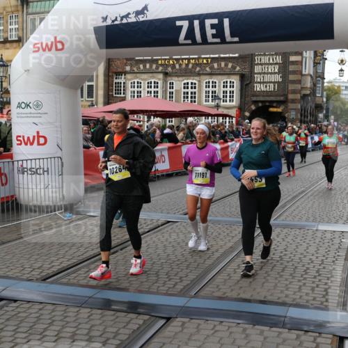 05.10.2025 - 20. swb-Marathon Bremen Yannick Fuchs http://msf.ph/oto/9245686 05.10.2025 11:11:45 Ziel 9453, 9999, 10058, 10264, 10320, 10333, 11030, 11172, 11191 meine-sportfotos.de