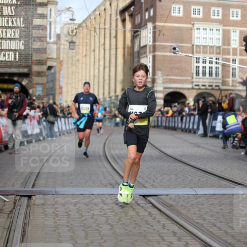 05.10.2025 - 20. swb-Marathon Bremen Yannick Fuchs http://msf.ph/oto/9245711 05.10.2025 10:42:30 Ziel 9700, 9775, 10208, 10375, 11230 meine-sportfotos.de