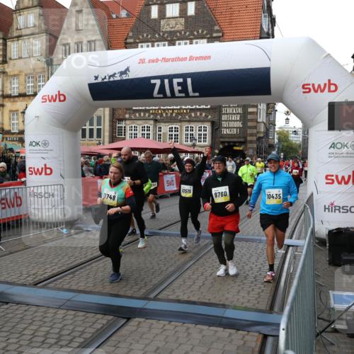 05.10.2025 - 20. swb-Marathon Bremen Yannick Fuchs http://msf.ph/oto/9245717 05.10.2025 11:10:07 Ziel 9288, 9410, 9561, 9685, 9760, 9972, 10435, 10448, 10515, 10659, 10860, 10885, 11381, 11405, 11634, 11748 meine-sportfotos.de