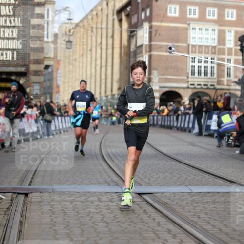 05.10.2025 - 20. swb-Marathon Bremen Yannick Fuchs http://msf.ph/oto/9245722 05.10.2025 10:42:30 Ziel 9700, 9775, 10208, 10375, 11230 meine-sportfotos.de