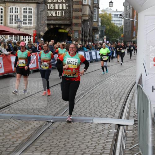 05.10.2025 - 20. swb-Marathon Bremen Yannick Fuchs http://msf.ph/oto/9245746 05.10.2025 11:11:47 Ziel 9453, 9999, 10058, 10264, 10333, 11172, 11191 meine-sportfotos.de