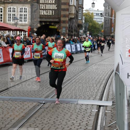05.10.2025 - 20. swb-Marathon Bremen Yannick Fuchs http://msf.ph/oto/9245762 05.10.2025 11:11:47 Ziel 9453, 9999, 10058, 10264, 10333, 11172, 11191 meine-sportfotos.de