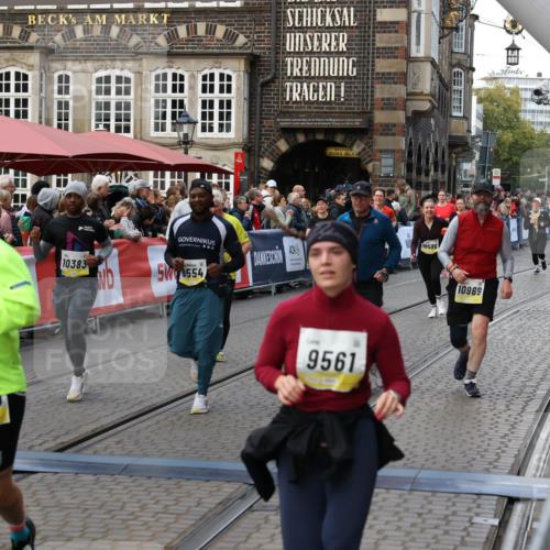 05.10.2025 - 20. swb-Marathon Bremen Yannick Fuchs http://msf.ph/oto/9245885 05.10.2025 11:10:11 Ziel 9288, 9470, 9476, 9554, 9561, 9760, 10383, 10435, 10515, 10596, 10659, 10885, 10969, 11401, 11405, 11536, 11634, 11748 meine-sportfotos.de