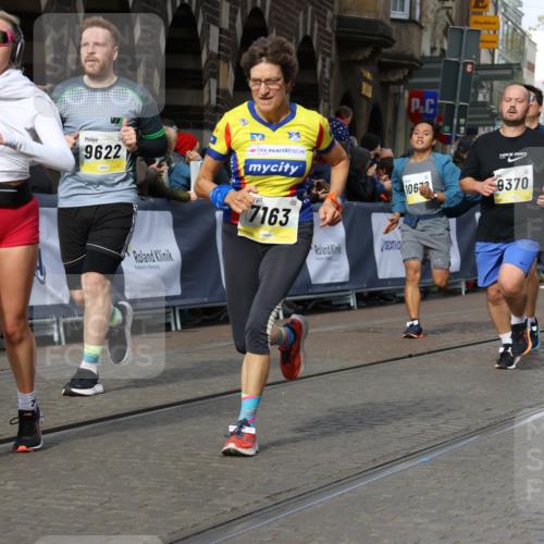 05.10.2025 - 20. swb-Marathon Bremen Strokosch-Dieckow http://msf.ph/oto/9245926 05.10.2025 10:58:41 Ziel 7163, 8585, 9346, 9359, 9370, 9529, 9540, 9622, 9714, 10263, 10527, 10561, 10591, 10679, 10871, 11078, 11651 meine-sportfotos.de
