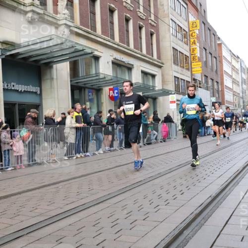 05.10.2025 - 20. swb-Marathon Bremen Strokosch-Dieckow http://msf.ph/oto/9245930 05.10.2025 10:50:50 Ziel 9199, 9256, 9287, 9416, 9425, 9630, 9663, 9894, 9906, 10206, 10215, 10222, 10226, 10254, 10378, 10432, 10669, 10743, 10932, 11061, 11279, 11391, 11573, 9199, 9256, 9287, 9416, 9425, 9630, 9663, 9894, 9906, 10206, 10215, 10222, 10226, 10432 meine-sportfotos.de