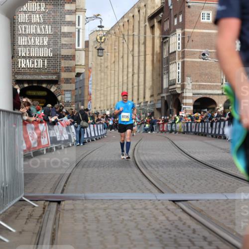 05.10.2025 - 20. swb-Marathon Bremen Yannick Fuchs http://msf.ph/oto/9245979 05.10.2025 10:42:35 Ziel 9775, 10208, 10375, 11230, 11725 meine-sportfotos.de