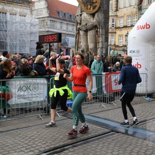 05.10.2025 - 20. swb-Marathon Bremen Yannick Fuchs http://msf.ph/oto/9246122 05.10.2025 11:10:18 Ziel 7799, 9470, 9476, 9554, 9806, 10082, 10383, 10563, 10596, 10969, 11204, 11261, 11401, 11536 meine-sportfotos.de