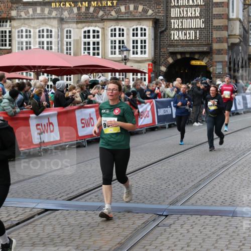 05.10.2025 - 20. swb-Marathon Bremen Yannick Fuchs http://msf.ph/oto/9246247 05.10.2025 11:10:21 Ziel 7799, 9806, 10082, 10563, 10596, 11204, 11261, 11333, 11536 meine-sportfotos.de