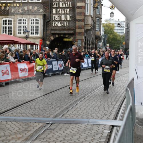 05.10.2025 - 20. swb-Marathon Bremen Yannick Fuchs http://msf.ph/oto/9246390 05.10.2025 11:12:02 Ziel 7007, 9420, 9648, 9784, 10540, 10815, 10839, 11088, 11215, 11563 meine-sportfotos.de