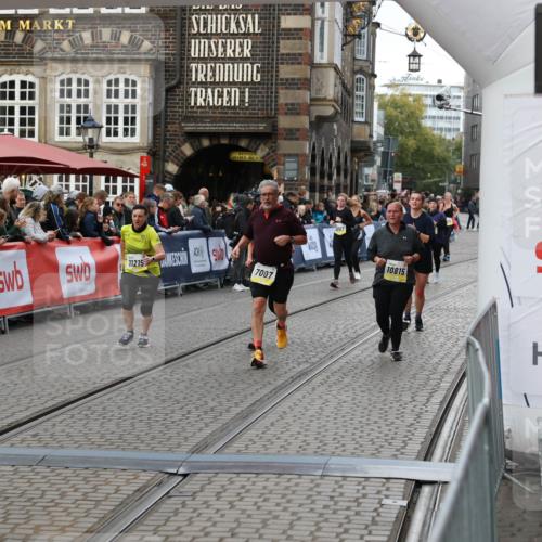 05.10.2025 - 20. swb-Marathon Bremen Yannick Fuchs http://msf.ph/oto/9246400 05.10.2025 11:12:02 Ziel 7007, 9420, 9648, 9784, 10540, 10815, 10839, 11088, 11215, 11563 meine-sportfotos.de