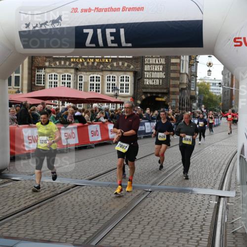 05.10.2025 - 20. swb-Marathon Bremen Yannick Fuchs http://msf.ph/oto/9246533 05.10.2025 11:12:04 Ziel 7007, 9420, 9648, 9784, 10815, 10839, 11215, 11563 meine-sportfotos.de