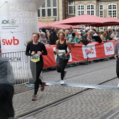 05.10.2025 - 20. swb-Marathon Bremen Yannick Fuchs http://msf.ph/oto/9246744 05.10.2025 11:12:09 Ziel 7007, 9420, 9726, 9867, 10499, 10815, 10839, 10849, 11215 meine-sportfotos.de