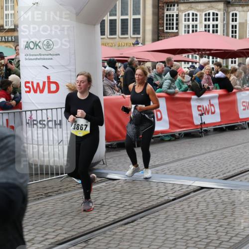 05.10.2025 - 20. swb-Marathon Bremen Yannick Fuchs http://msf.ph/oto/9246766 05.10.2025 11:12:10 Ziel 7007, 9420, 9726, 9867, 10499, 10815, 10839, 10849, 11215 meine-sportfotos.de