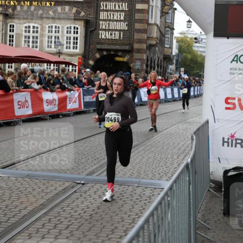 05.10.2025 - 20. swb-Marathon Bremen Yannick Fuchs http://msf.ph/oto/9246909 05.10.2025 11:12:11 Ziel 7007, 9420, 9726, 9867, 10499, 10815, 10839, 10849, 11215 meine-sportfotos.de