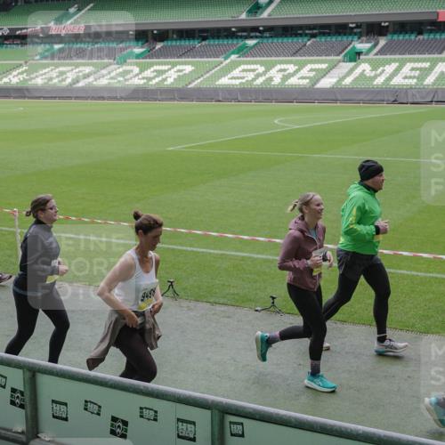 05.10.2025 - 20. swb-Marathon Bremen Michael Burmester http://msf.ph/oto/9247195 05.10.2025 10:38:26 Laufen im Stadion 7621, 8574, 9182, 9184, 9189, 9210, 9235, 9237, 9300, 9322, 9331, 9335, 9394, 9409, 9432, 9448, 9468, 9486, 9498, 9536, 9642, 9647, 9660, 9684, 9707, 9748, 9750, 9752, 9771, 9782, 9813, 9846, 9858, 9890, 9915, 9940, 9978, 10033, 10056, 10098, 10130, 10167, 10194, 10205, 10274, 10278, 10297, 10404, 10437, 10439, 10446, 10478, 10485, 10511, 10530, 10595, 10598, 10611, 10678, 10711, 10713, 10803, 10804, 10825, 10829, 11050, 11150 meine-sportfotos.de