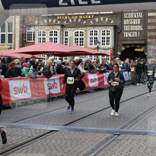05.10.2025 - 20. swb-Marathon Bremen Yannick Fuchs http://msf.ph/oto/9247360 05.10.2025 11:10:46 Ziel 9446, 9572, 10146, 10442, 10665, 11240, 11342 meine-sportfotos.de