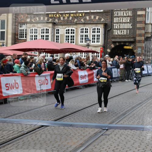 05.10.2025 - 20. swb-Marathon Bremen Yannick Fuchs http://msf.ph/oto/9247367 05.10.2025 11:10:46 Ziel 9446, 9572, 10146, 10442, 10665, 11240, 11342 meine-sportfotos.de