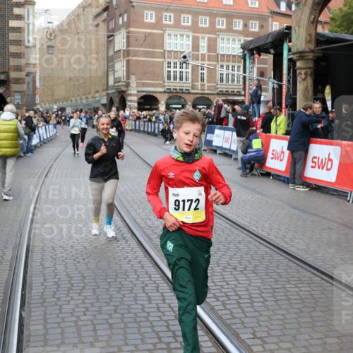 05.10.2025 - 20. swb-Marathon Bremen Yannick Fuchs http://msf.ph/oto/9247414 05.10.2025 10:52:33 Ziel 9172, 9584, 9987, 10241, 10507, 10608, 10719, 11528, 11665 meine-sportfotos.de