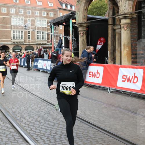 05.10.2025 - 20. swb-Marathon Bremen Yannick Fuchs http://msf.ph/oto/9247608 05.10.2025 10:52:36 Ziel 9172, 9584, 9903, 10241, 10327, 10388, 10507, 10608, 10719, 11283, 11387, 11528 meine-sportfotos.de