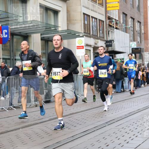 05.10.2025 - 20. swb-Marathon Bremen Strokosch-Dieckow http://msf.ph/oto/9247976 05.10.2025 10:52:29 Ziel 9187, 9209, 9214, 9284, 9501, 9517, 9581, 9830, 9918, 9985, 10064, 10308, 10309, 10514, 10548, 10779, 10833, 10955, 10997, 11012, 11382, 11417, 11450, 11587, 11722, 9187, 9209, 9214, 9284, 9501, 9517, 9581, 9830, 9918, 9985, 10064, 10308, 10309, 10514, 10548, 10779, 10833, 10955, 10997, 11012, 11382, 11417, 11450, 11587, 11722 meine-sportfotos.de