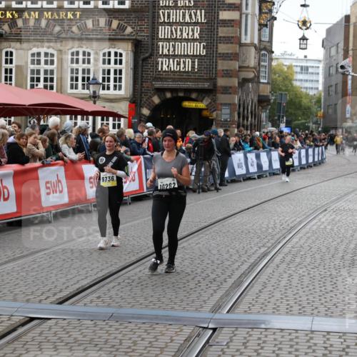 05.10.2025 - 20. swb-Marathon Bremen Yannick Fuchs http://msf.ph/oto/9248043 05.10.2025 11:12:36 Ziel 9736, 10282, 11535 meine-sportfotos.de