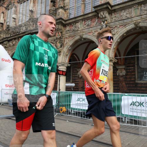 05.10.2025 - 20. swb-Marathon Bremen Yannick Fuchs http://msf.ph/oto/9248581 05.10.2025 10:44:08 Ziel 9170, 9865, 10652, 10780, 11256, 11316, 11503, 11683 meine-sportfotos.de