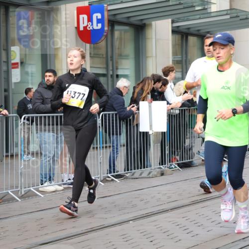 05.10.2025 - 20. swb-Marathon Bremen Strokosch-Dieckow http://msf.ph/oto/9248824 05.10.2025 10:52:56 Ziel 7193, 7251, 9263, 9449, 9539, 9650, 9703, 9717, 9834, 9868, 9956, 9957, 10057, 10128, 10242, 10302, 10317, 10335, 10349, 10369, 10460, 10466, 10468, 10539, 10655, 10806, 10934, 10958, 10993, 11174, 11175, 11259, 11300, 11377, 11411, 11510, 11512, 11545, 11616, 11716, 7193, 7251, 9263, 9449, 9539, 9650, 9703, 9717, 9834, 9868, 9956, 9957, 10057, 10128, 10242, 10302, 10317, 10335, 10349, 10369, 10460, 10466, 10468, 10539, 10655, 10806, 10934, 10958, 10993, 11174 meine-sportfotos.de