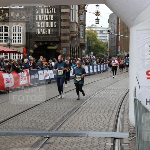 05.10.2025 - 20. swb-Marathon Bremen Yannick Fuchs http://msf.ph/oto/9250050 05.10.2025 11:13:33 Ziel 11117, 11367 meine-sportfotos.de