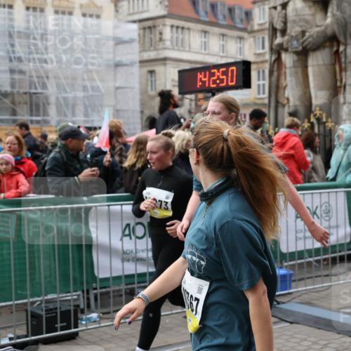 05.10.2025 - 20. swb-Marathon Bremen Yannick Fuchs http://msf.ph/oto/9250297 05.10.2025 11:13:39 Ziel 10273, 11117, 11367 meine-sportfotos.de
