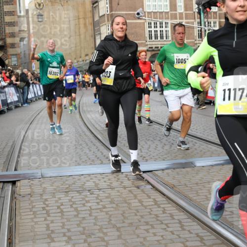 05.10.2025 - 20. swb-Marathon Bremen Yannick Fuchs http://msf.ph/oto/9250338 05.10.2025 10:53:30 Ziel 7193, 7251, 9263, 9539, 9717, 9868, 9956, 10057, 10302, 10317, 10335, 10806, 10993, 11174, 11175, 11510, 11616 meine-sportfotos.de